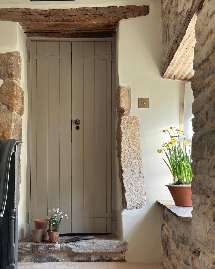 English cottage interior