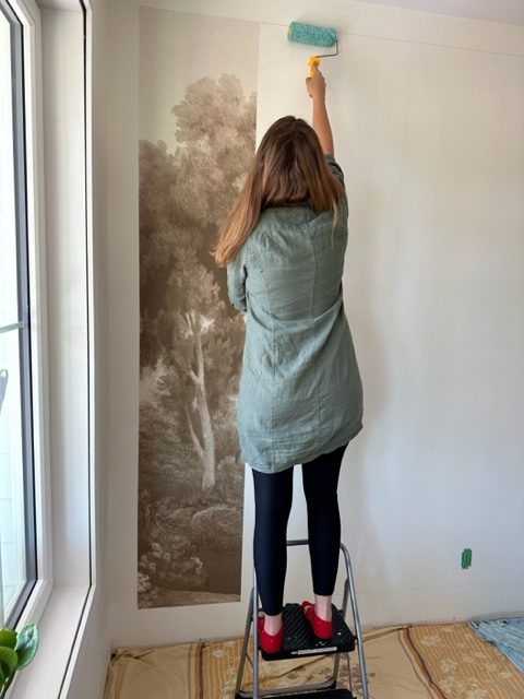 Installing wall mural