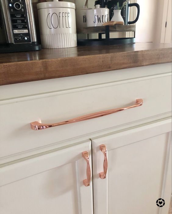 Rose gold kitchen drawer pulls
