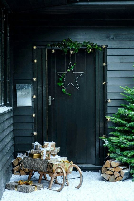 christmas front porch decor