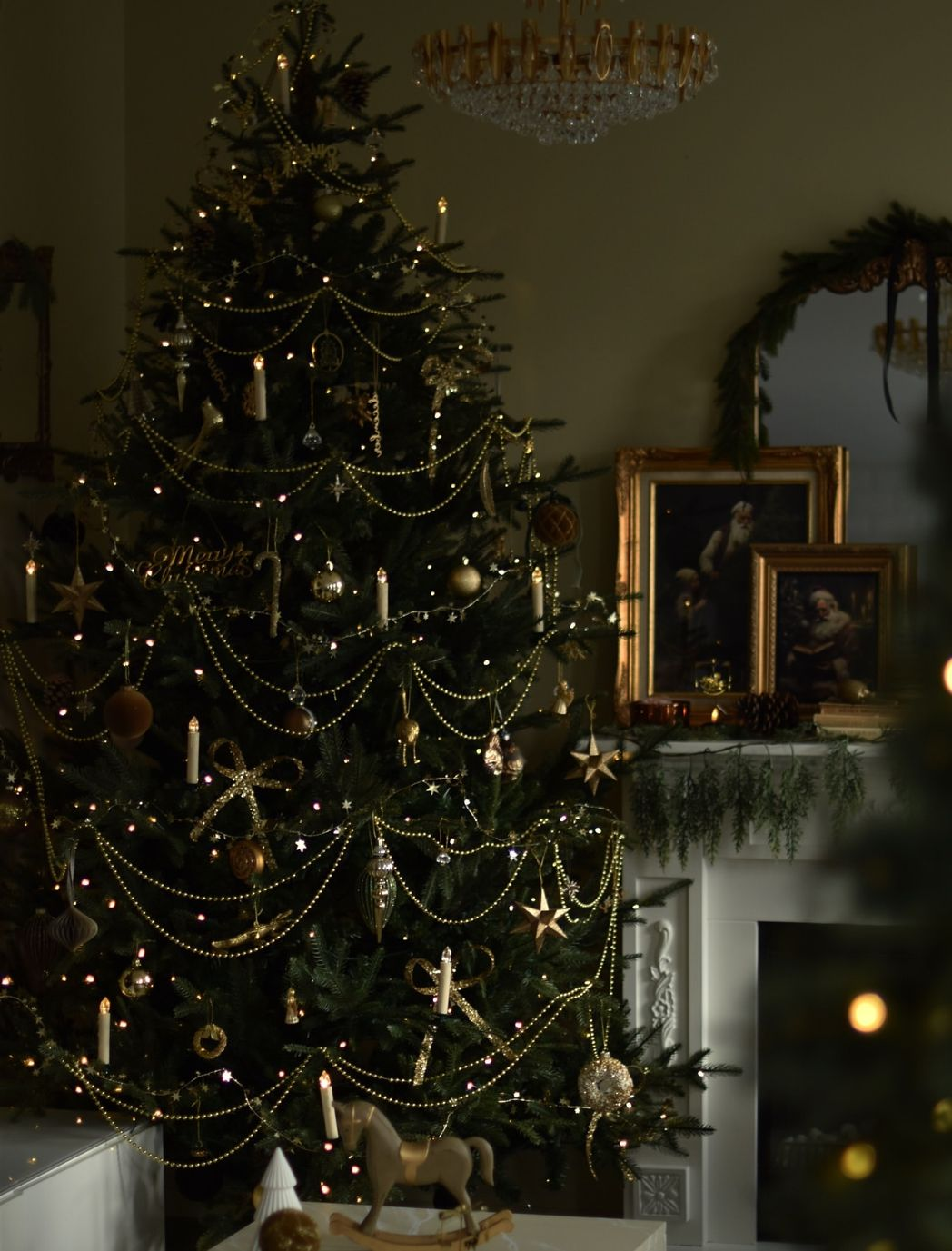 Vintage Christmas Decor Ideas For A Magical Christmas